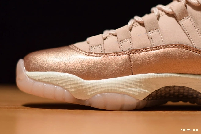 Gold Rose 11 Low GS Jordan Air AH7860-105 0530